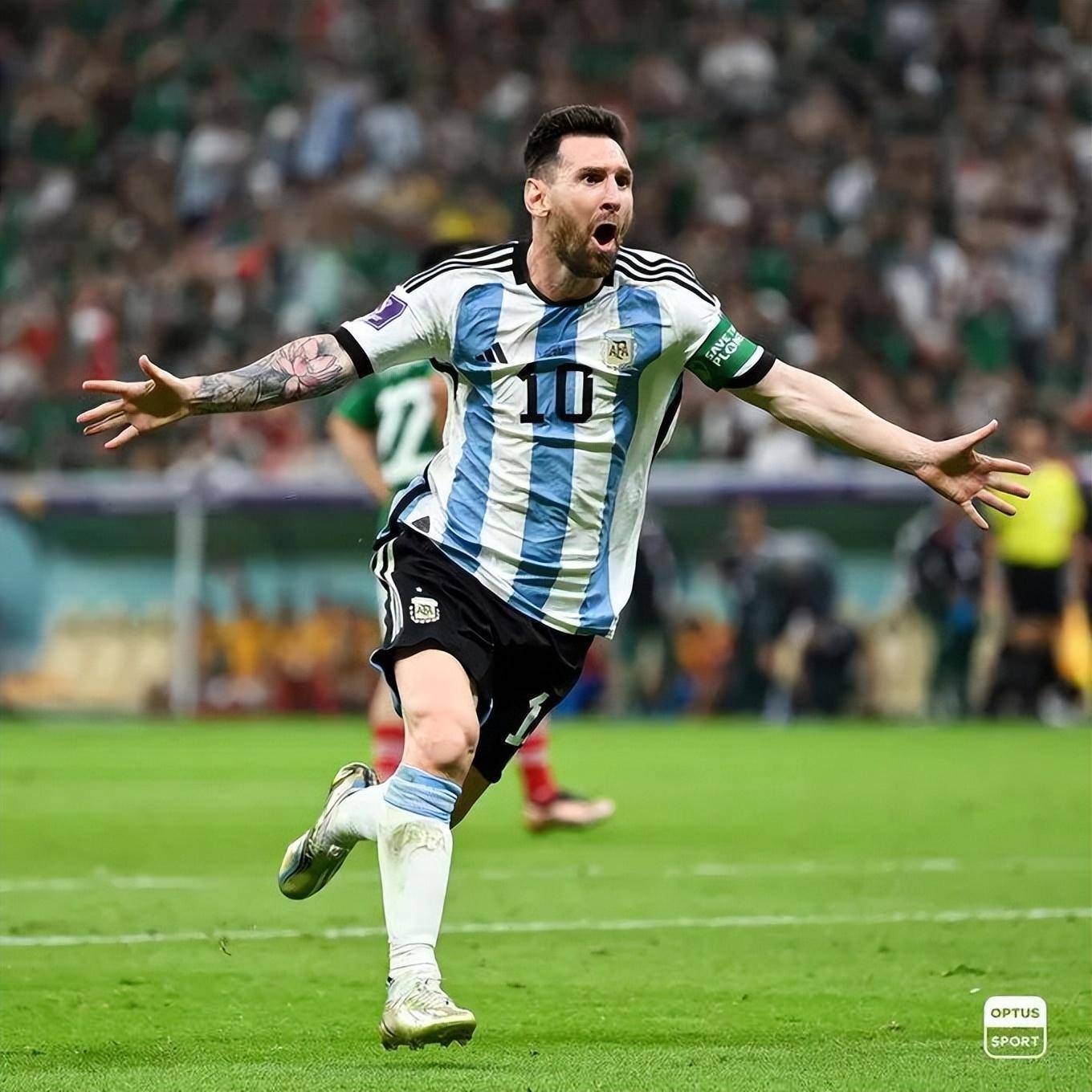 马切吉亚尼：奥古斯托客串不了右路；索默的扑救有问题