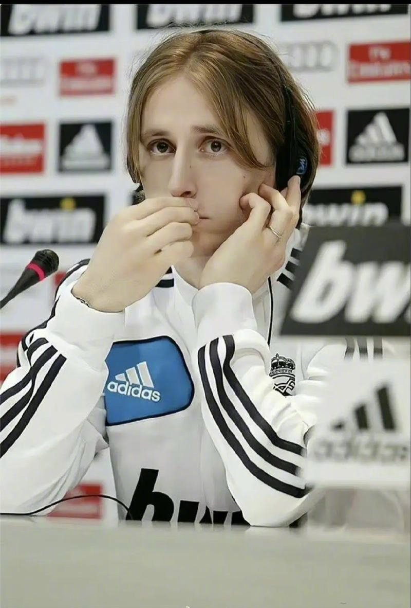 伊万：为自己所做的一切感到自豪，在足球领域留下了重要印记