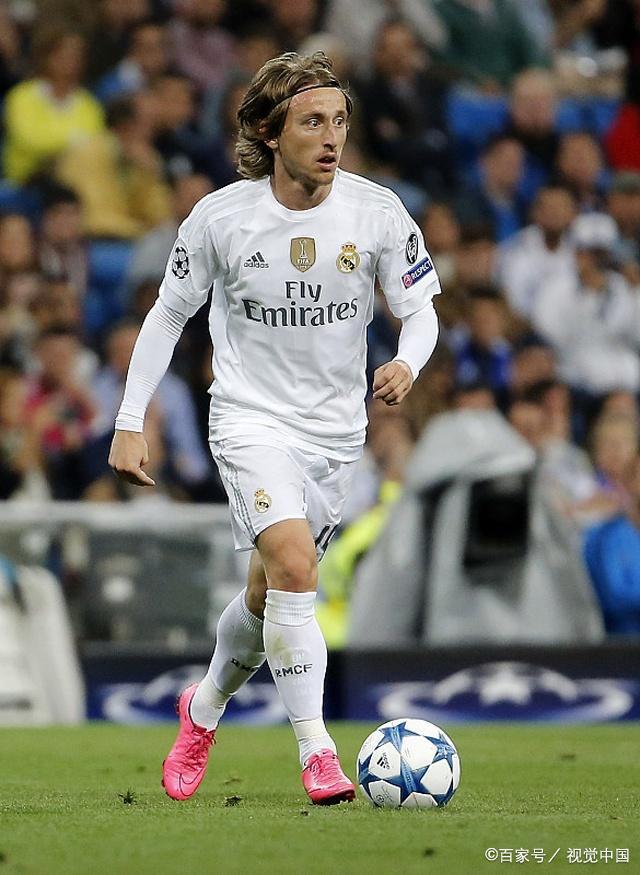 詹姆斯关键时刻上篮得分