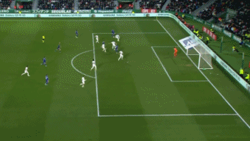 勒沃库森客场3-1狼堡，蒂尔曼传射，霍夫曼、塔普索巴建功