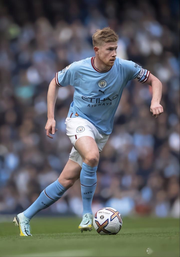 迪马：迪巴拉退烧后参加全队合练，安赫利尼奥也参加了合练